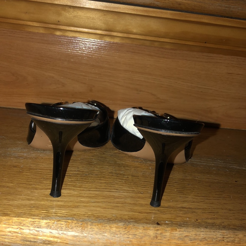 Gucci Open-Toe Heeled Sandals - Picture 10 of 12